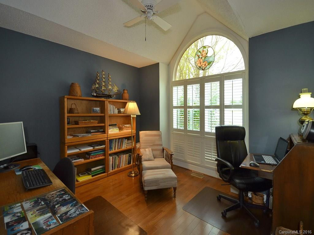 115 Carriage Walk Lane #G-1 - Photo 10