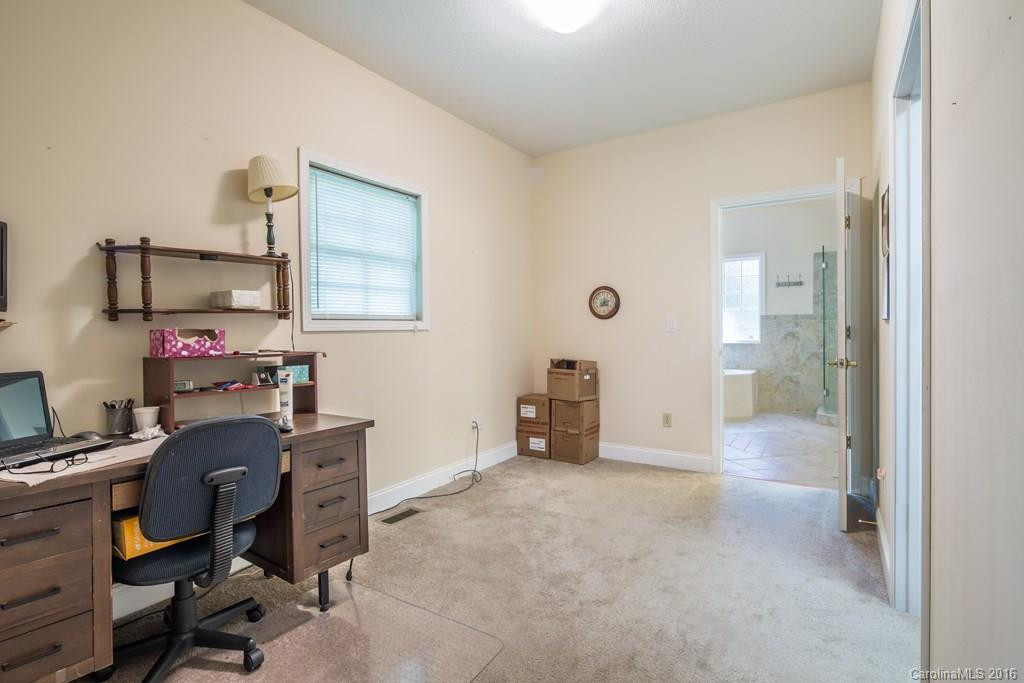 237 Eagle Point Drive - Photo 13