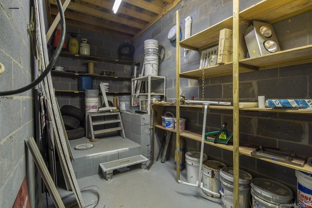 237 Eagle Point Drive - Photo 18