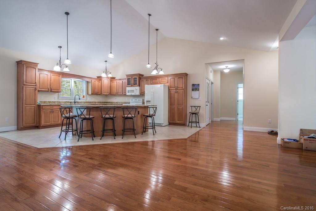 237 Eagle Point Drive - Photo 8