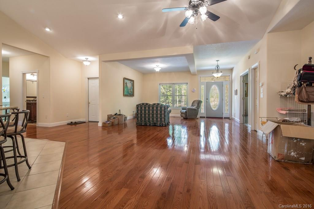 237 Eagle Point Drive - Photo 9