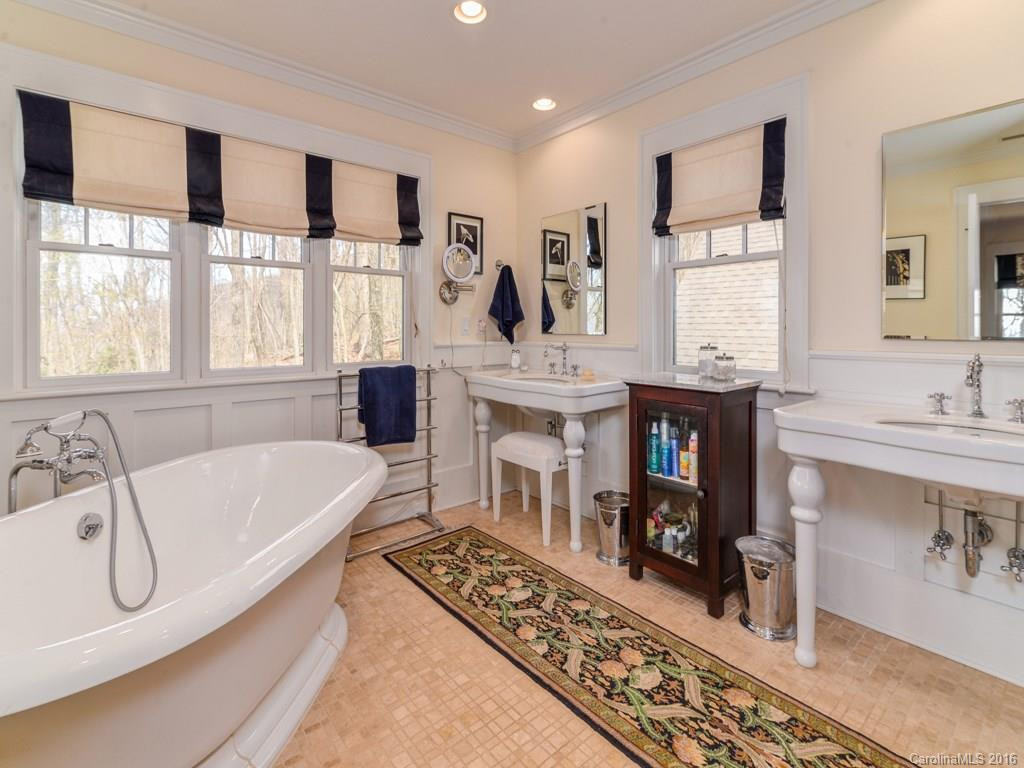 108 Flame Azalea Drive - Photo 14