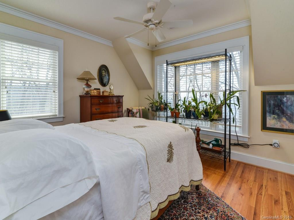 108 Flame Azalea Drive - Photo 16