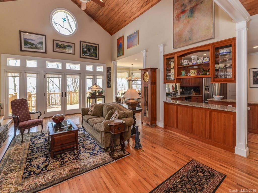 108 Flame Azalea Drive - Photo 4
