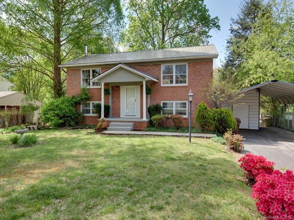 302 Donnybrook Drive #3