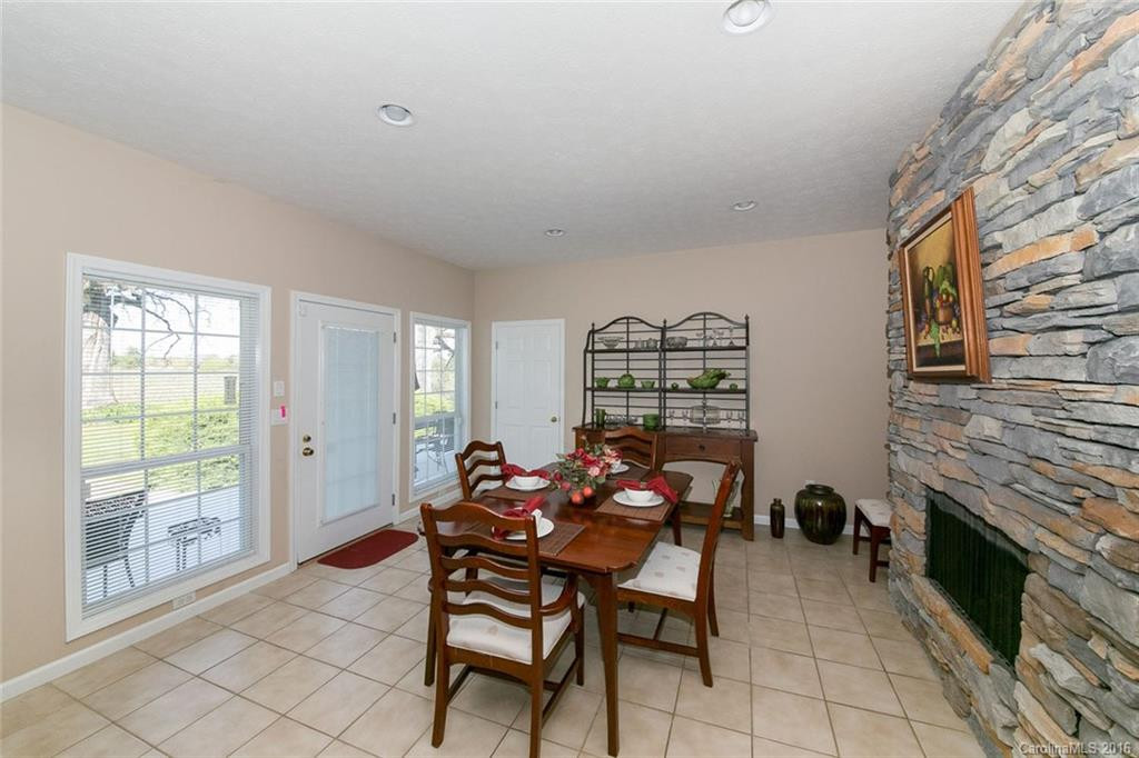 4133 Howard Gap Road - Photo 11