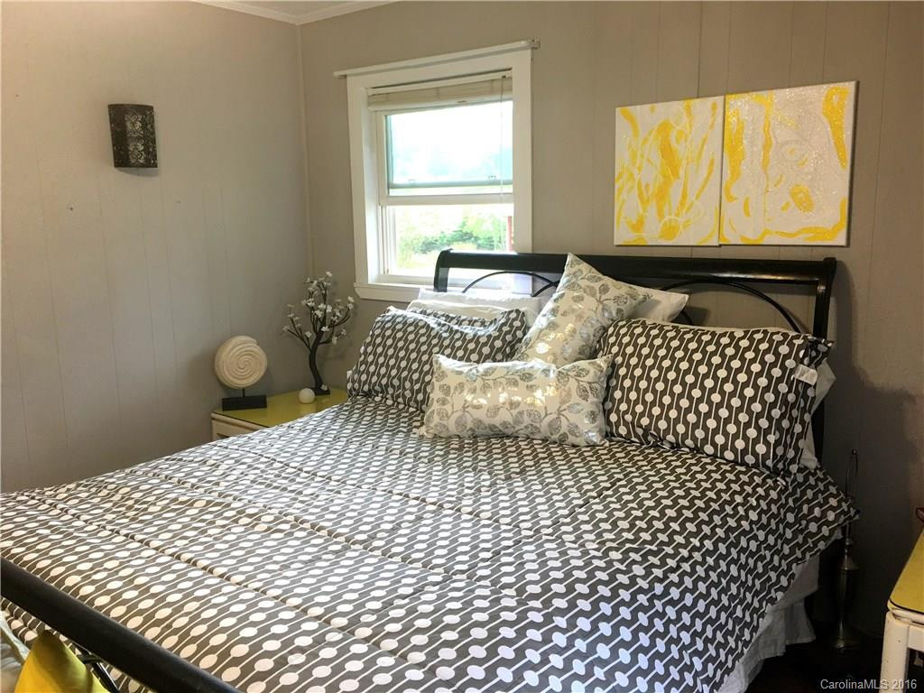 358 Yellowstone Drive - Photo 10