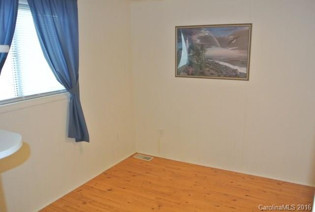 209 Oak Ridge Road - Photo 11