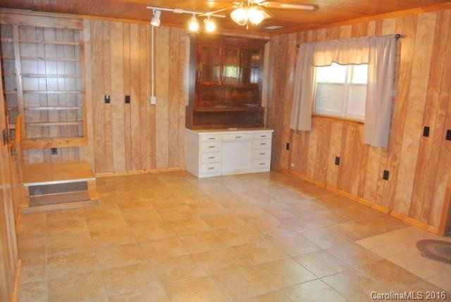 209 Oak Ridge Road - Photo 15