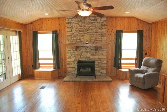 209 Oak Ridge Road - Photo 3