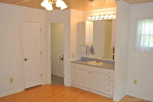 209 Oak Ridge Road - Photo 9