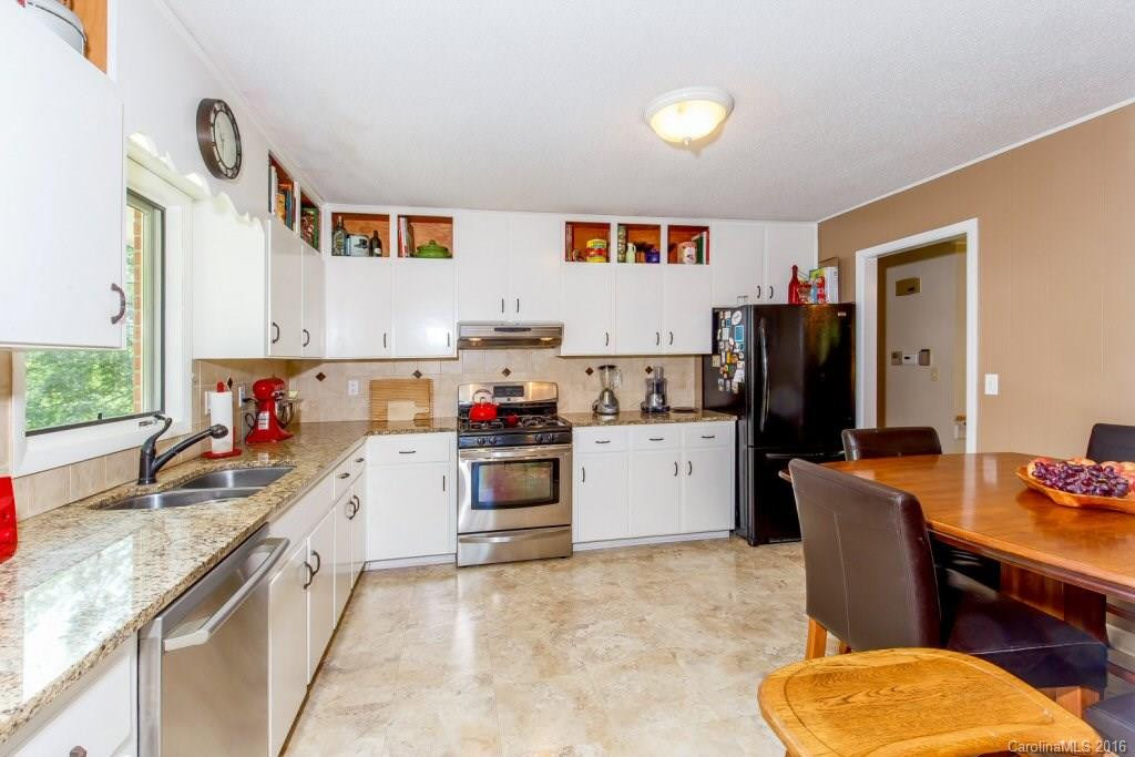 140 Millbrook Drive - Photo 10