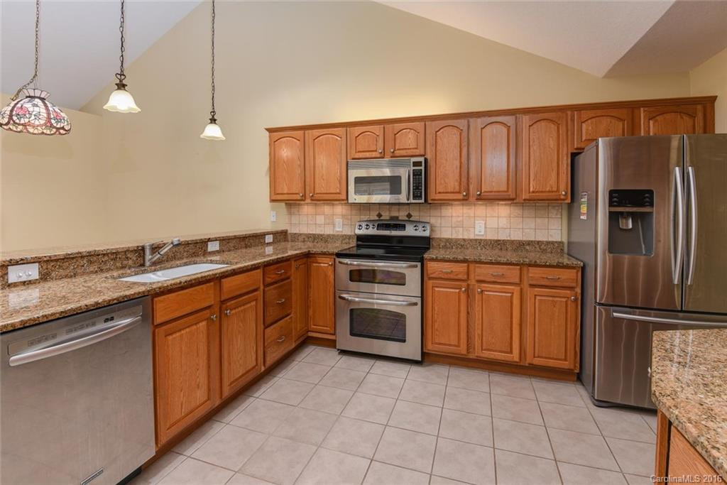 37 Mountain Meadow Circle #UI1 - Photo 13
