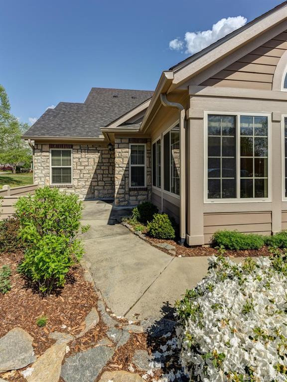 37 Mountain Meadow Circle #UI1 - Photo 4