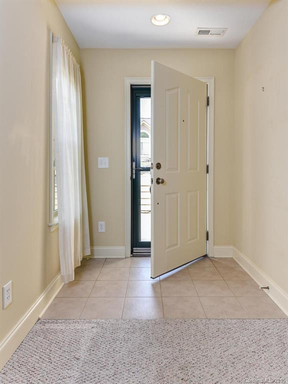 37 Mountain Meadow Circle #UI1 - Photo 5