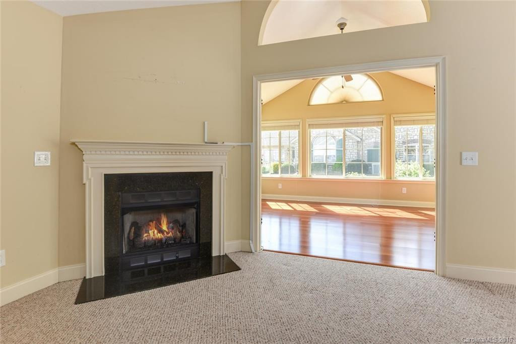 37 Mountain Meadow Circle #UI1 - Photo 7