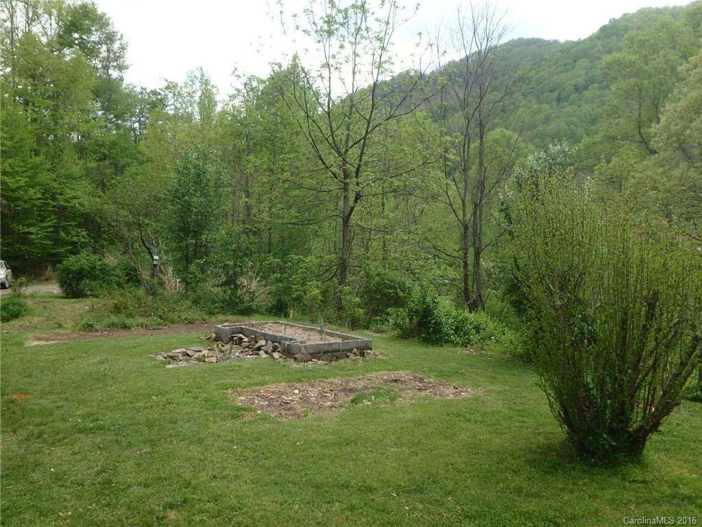 268 Paint Fork Road - Photo 16
