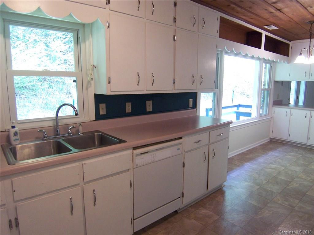 268 Paint Fork Road - Photo 9