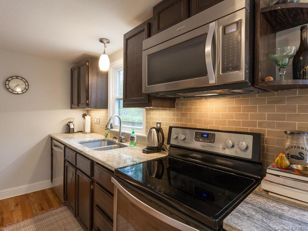 61 Reed Road - Photo 6