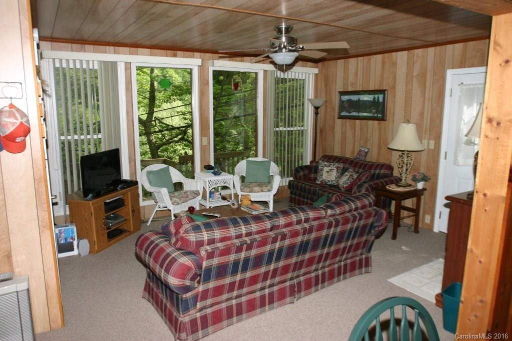 98 Bat Cave Drive - Photo 6