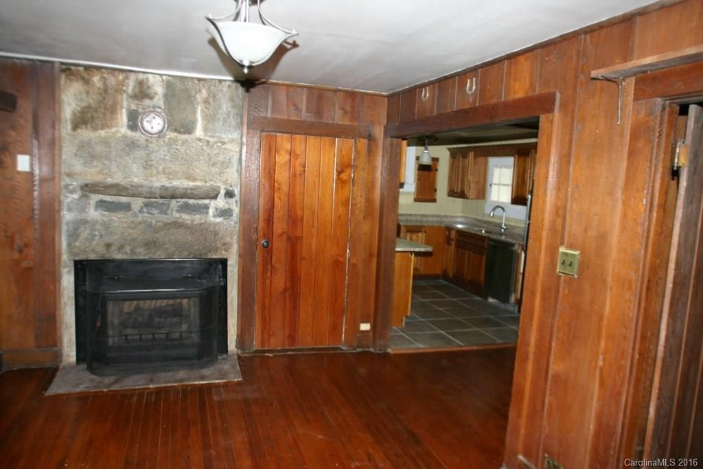 32 Lower Bat Cave Drive - Photo 6