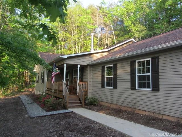 335 Grandview Drive