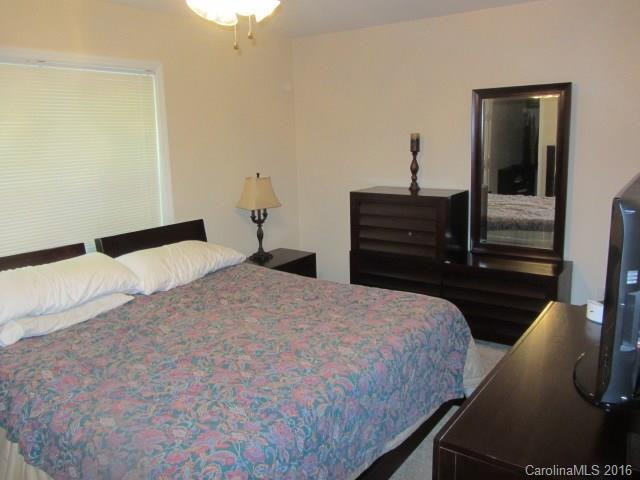 335 Grandview Drive - Photo 12