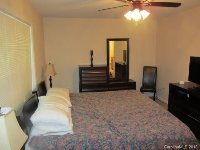 335 Grandview Drive - Photo 14