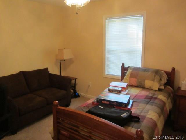 335 Grandview Drive - Photo 9