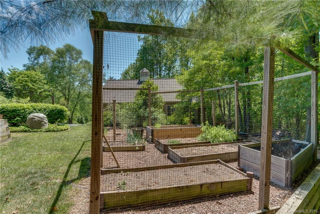 105 Brookside Drive - Photo 19