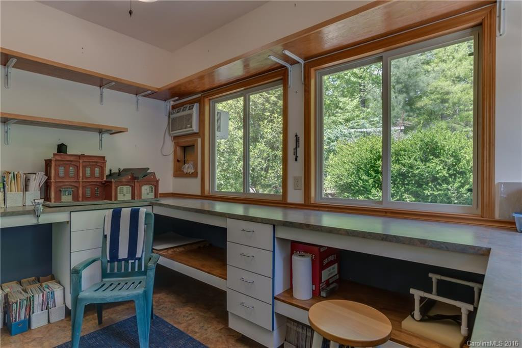 105 Brookside Drive - Photo 20