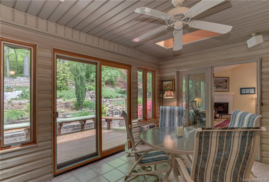105 Brookside Drive - Photo 8