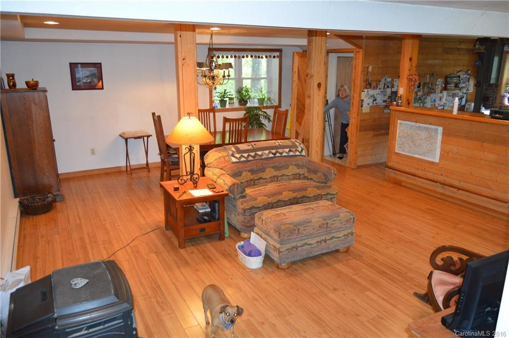 1275 Lakeside Drive - Photo 2