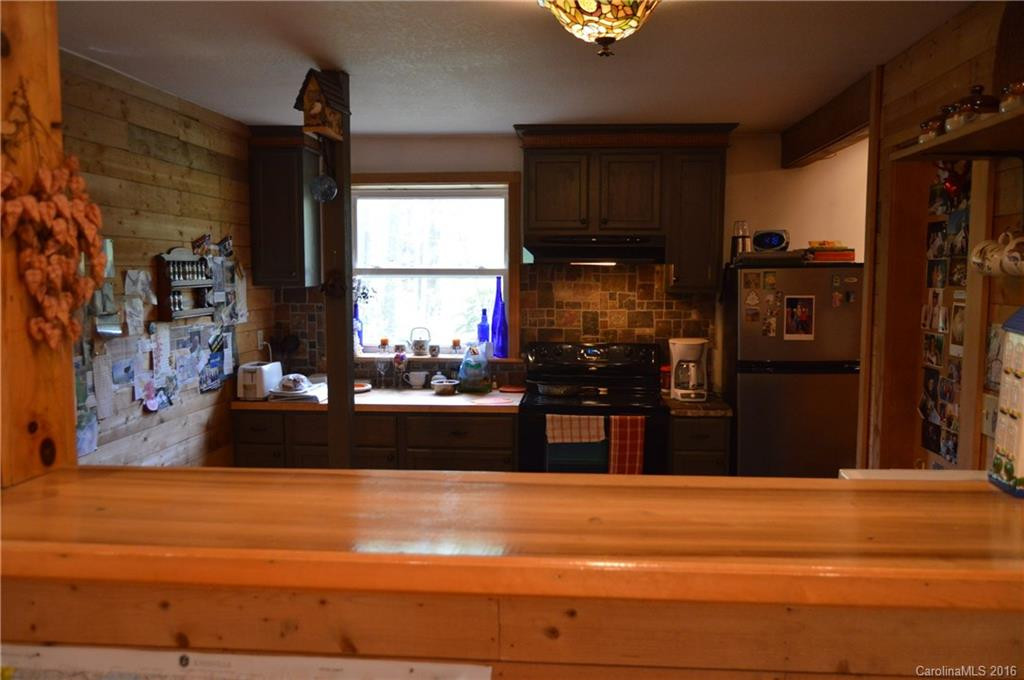 1275 Lakeside Drive - Photo 5