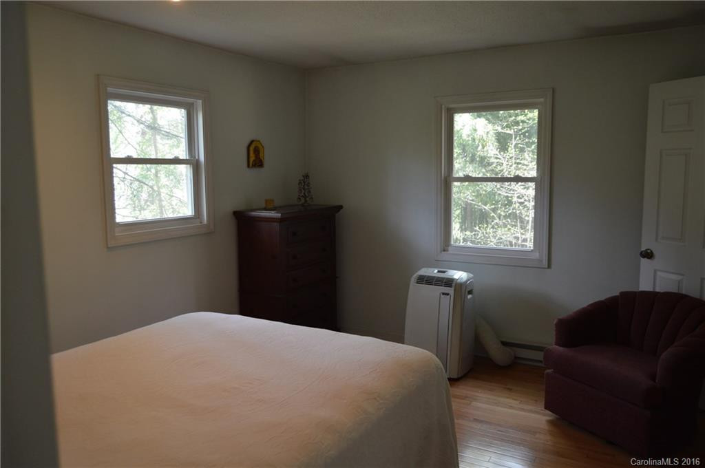 1275 Lakeside Drive - Photo 7