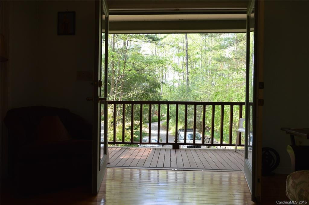 1275 Lakeside Drive - Photo 9