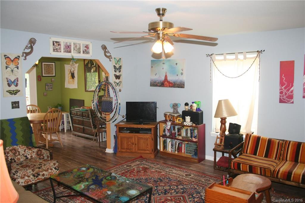 15 Rosecrest Court - Photo 2