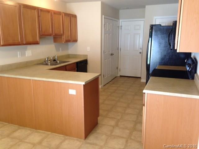 123 Sunny Meadows Boulevard #U14 - Photo 4