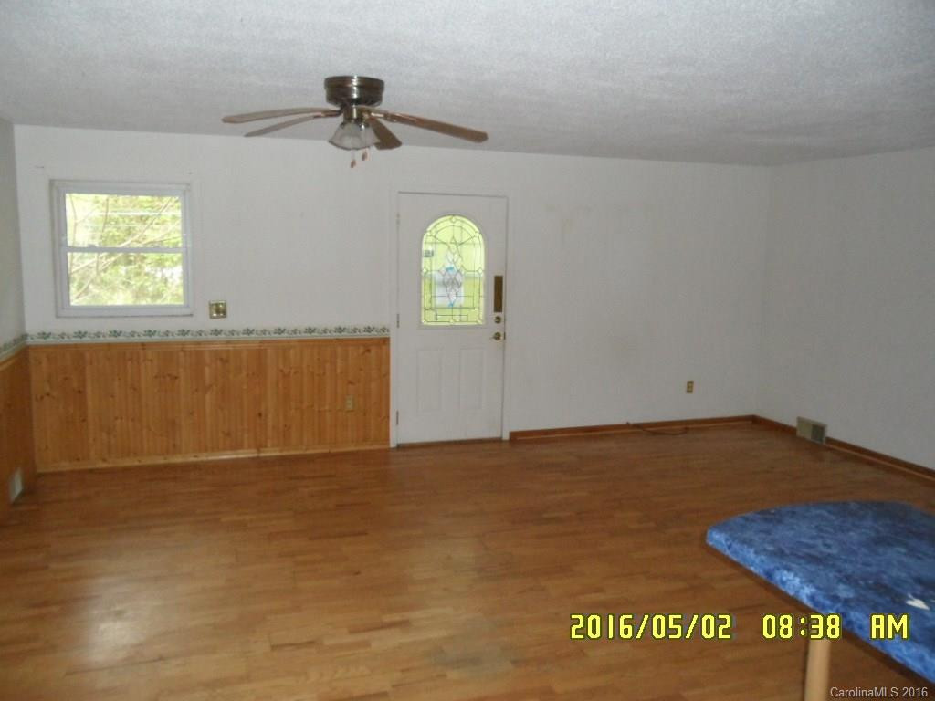 24 Hill Street - Photo 4