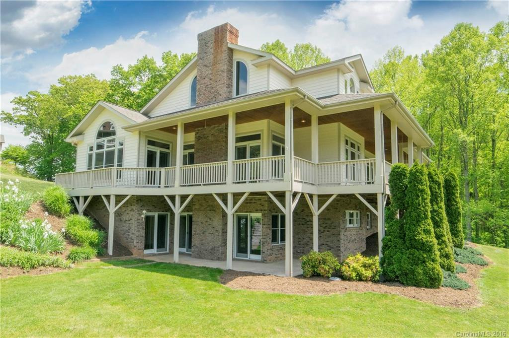 210 Clearview Drive