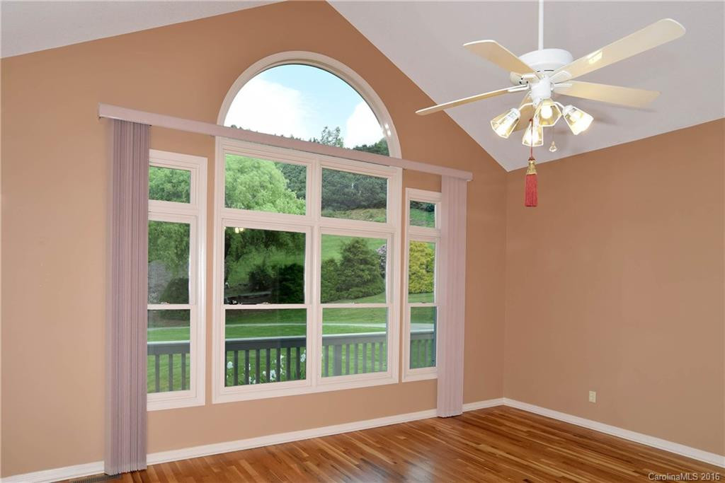 210 Clearview Drive - Photo 14