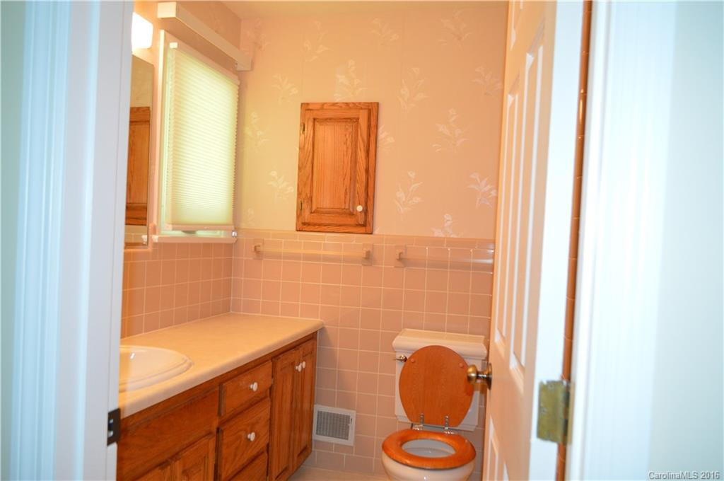 202 Beth Drive - Photo 13