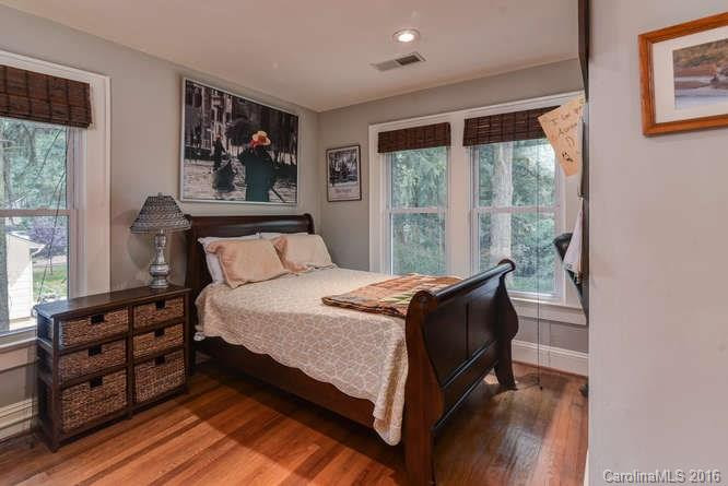 945 Hendersonville Road - Photo 18