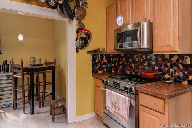 945 Hendersonville Road - Photo 8