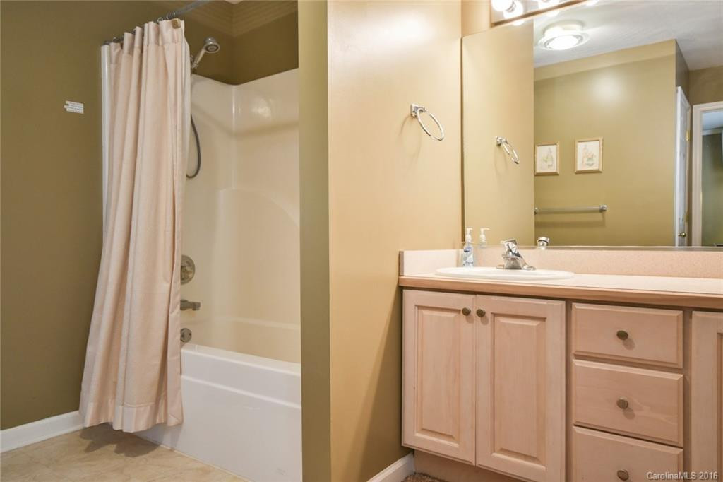 32 Hunting Lodge Drive #4 & 10 - Photo 11