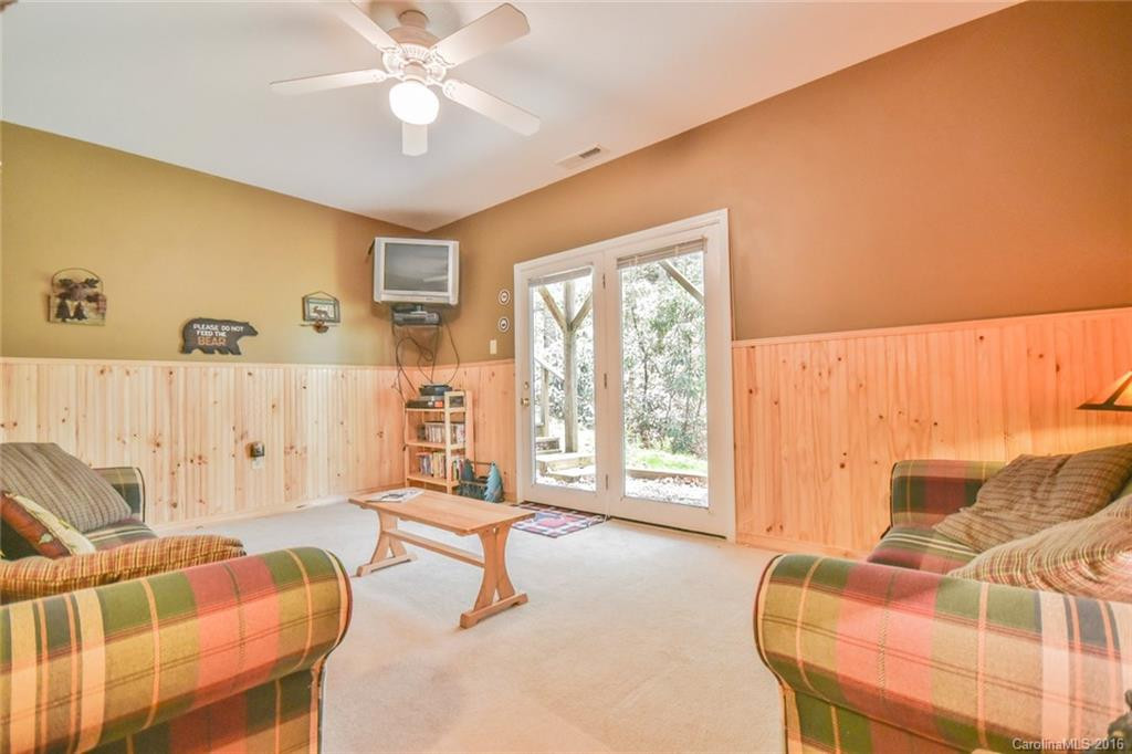 32 Hunting Lodge Drive #4 & 10 - Photo 13