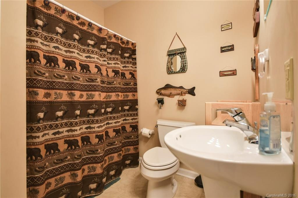 32 Hunting Lodge Drive #4 & 10 - Photo 15