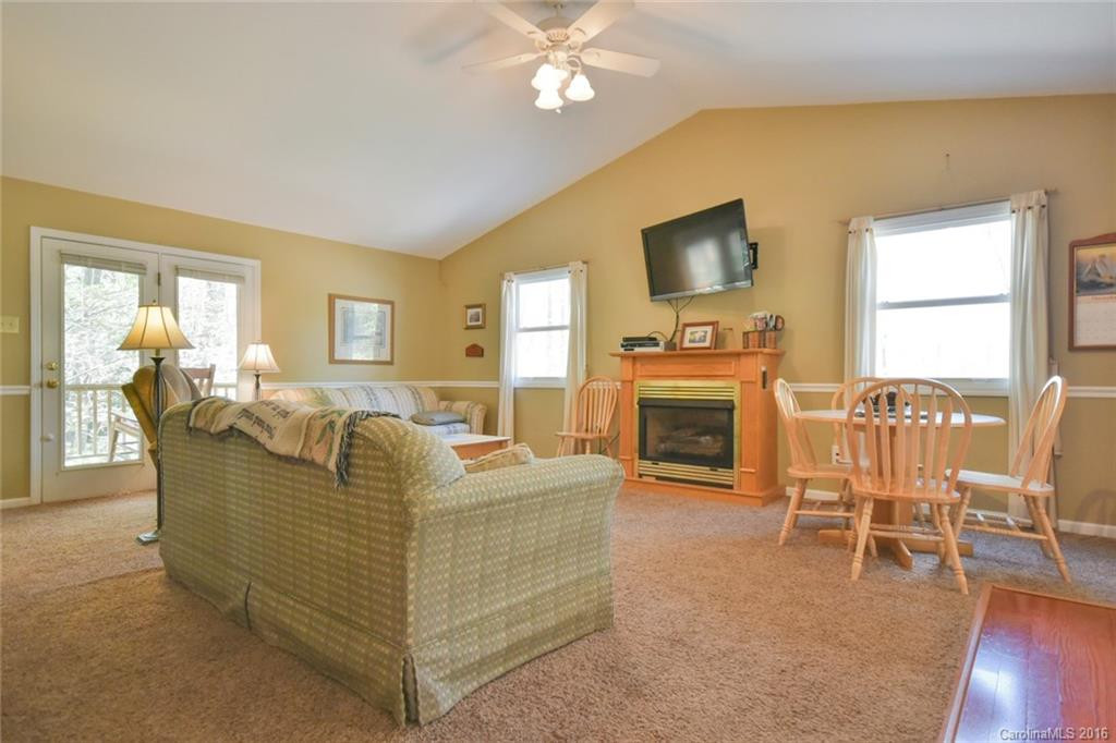 32 Hunting Lodge Drive #4 & 10 - Photo 3
