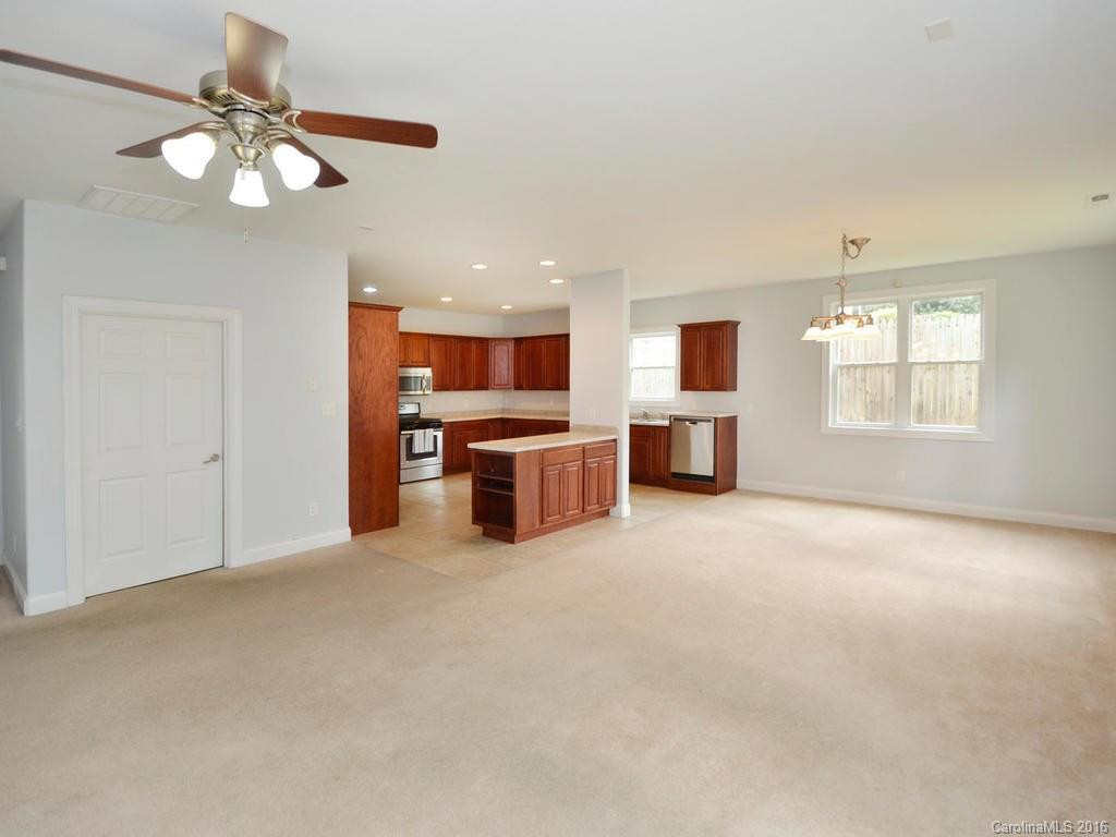 4 Catalina Court - Photo 5