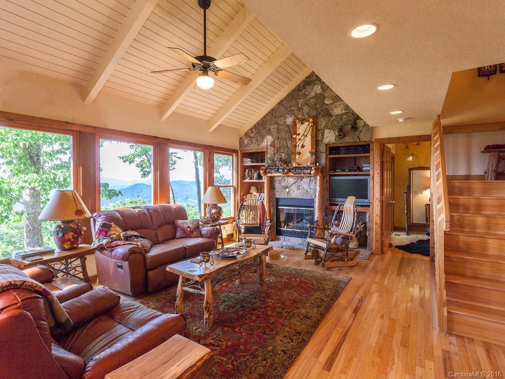 307 Rhododendron Lane - Photo 2